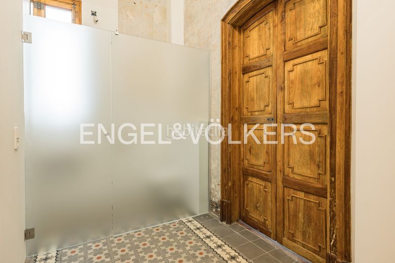 Foto 0d51c0c7-d1c6-4113-83fa-d9fb50ecb3e3. Pis amb calefacció a Gòtic Barcelona