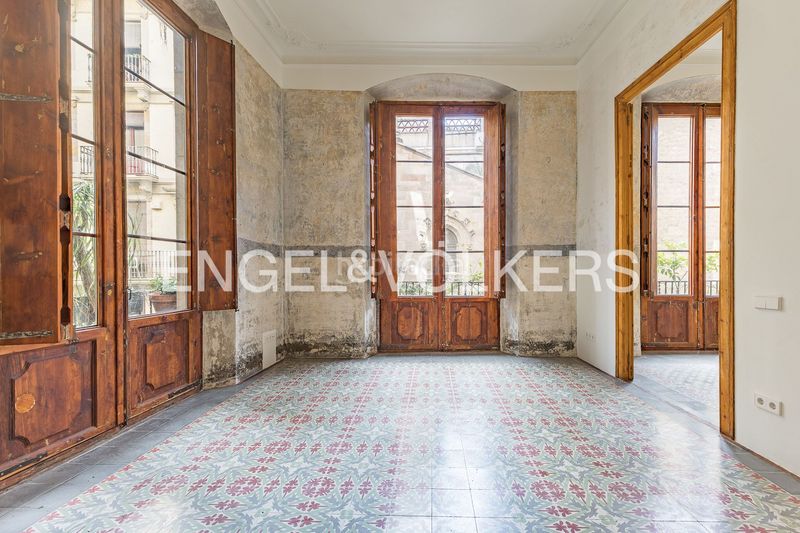 Foto 935a91e5-e41a-4e7d-8ed0-4d3f07daddcf. Pis amb calefacció a Gòtic Barcelona