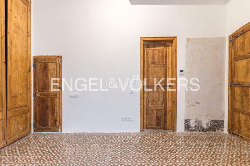 Foto e02f4eda-eba1-4b9b-b865-65b5066bd0ef. Pis amb calefacció a Gòtic Barcelona