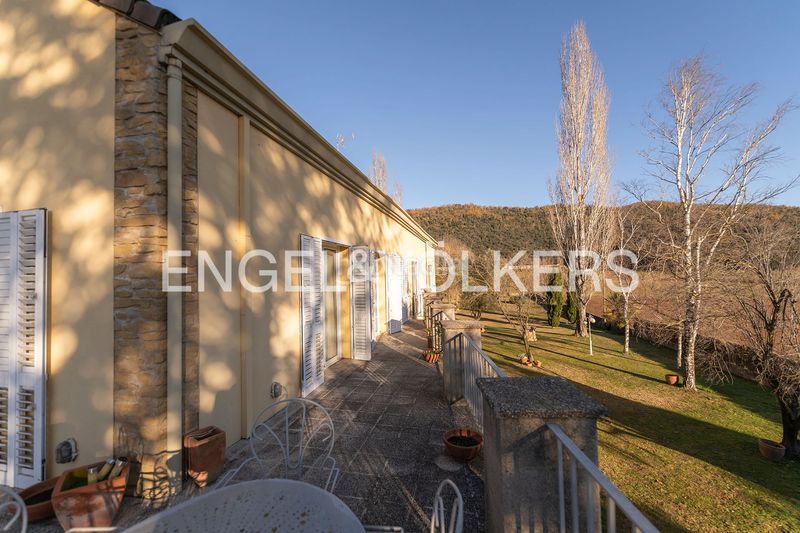 Foto f9e709b6-defe-405a-8775-9fef38e0e7e2. Casa amb calefacció a Vall d´en Bas (La)