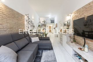Apartamento en Navas. Espacioso piso de 3 habitaciones con exterior ubicado en el camp
