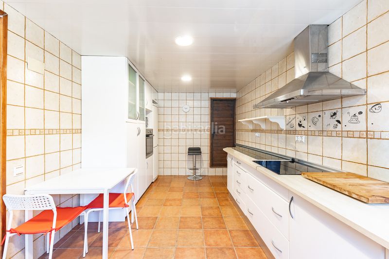 Foto c68053b1-4fa8-4c80-96d9-a8f42af69170. Casa amb calefacció aparcament piscina a terrabrava - Tordera parc Tordera
