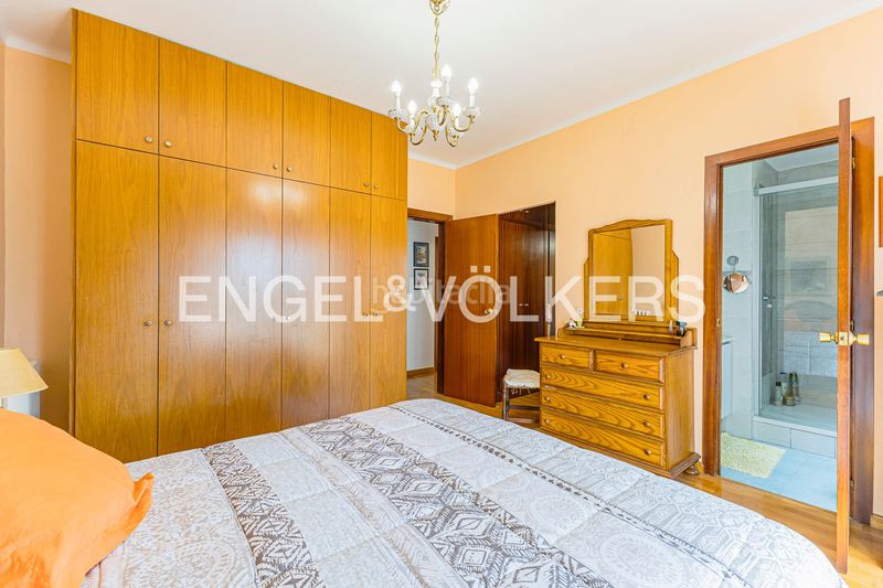Foto ba4f9135-e017-40c7-a772-81d3824ecde3. Casa amb calefacció aparcament piscina a Bellamar Castelldefels