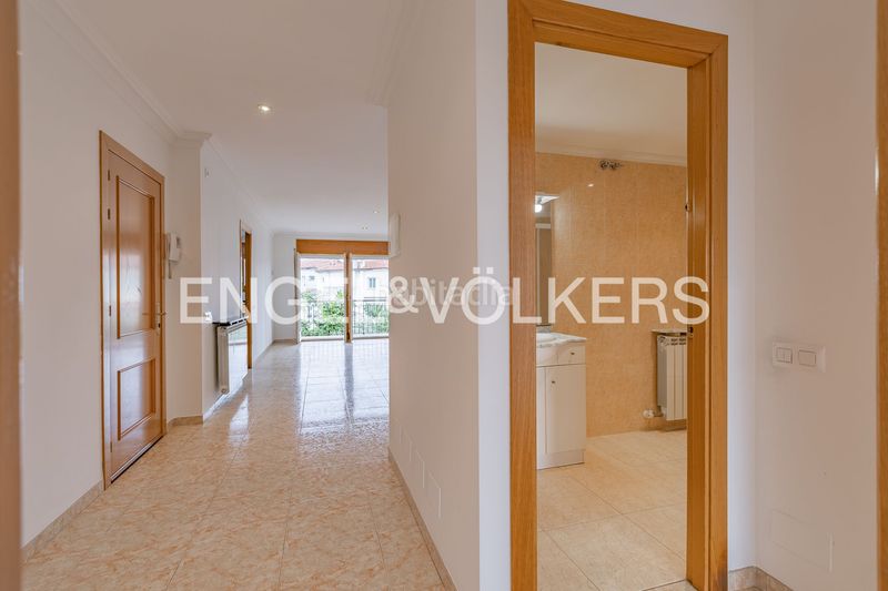 Foto cfb9da27-0b70-4d0f-a3c9-86b4547d2334. Àtic amb calefacció a Masies de Voltregà (Les)
