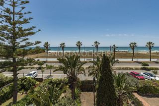 Affitto Casa in La Pineda. Casa a pasos del mar