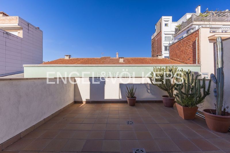 Foto 7e6066a0-3feb-431a-81ab-a243a02fd676. Casa amb calefacció aparcament piscina a Ca n'Aurell Terrassa