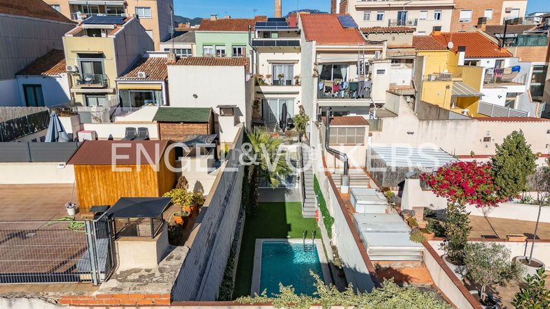 Foto f6f6023d-edc9-436d-bb7d-9862932b18e1. Casa amb calefacció aparcament piscina a Ca n'Aurell Terrassa