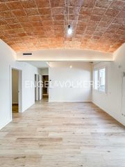 Appartement in Centre-Nucli Antic. Acogedor piso en planta baja a pocos metros de la playa