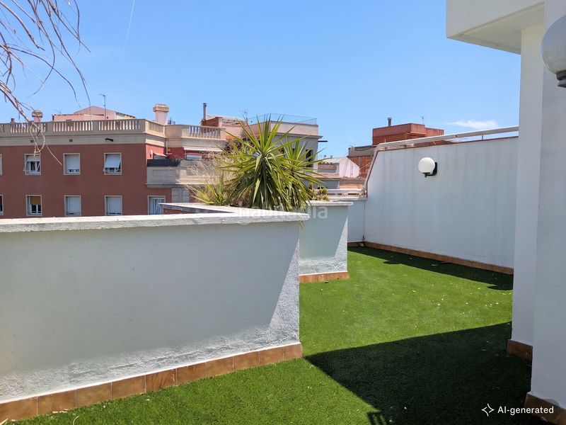Foto a903b6c6-5013-4b3f-8f83-b5c307164ed0. Àtic amb calefacció aparcament a El Camp d´en Grassot i Gràcia Nova Barcelona