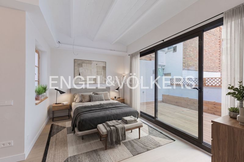 Foto 40721a2d-9e11-463d-a69a-346abf7b2da6. Casa amb calefacció aparcament a Sants-Badal Barcelona