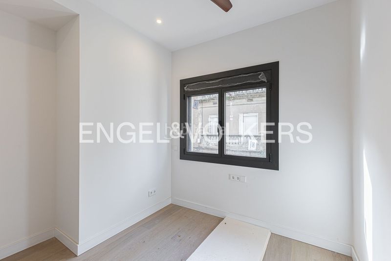 Foto 56377a26-5df9-4e70-89d2-8807572ccd3d. Casa amb calefacció aparcament a Sants-Badal Barcelona