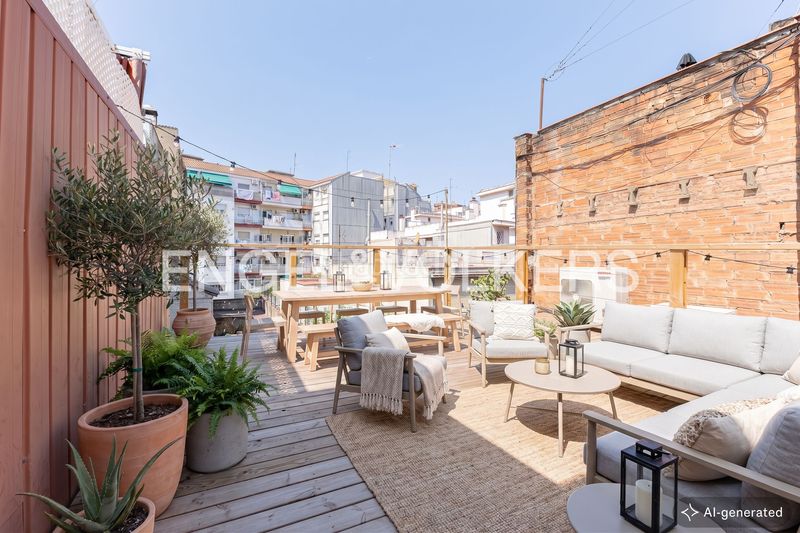Foto f1aa9386-7d38-4d46-aca6-d8c86f663517. Casa amb calefacció aparcament a Sants-Badal Barcelona