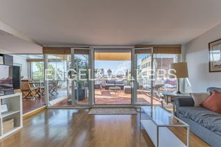 Lloguer Àtic a Dreta de l´Eixample. Maravilloso ático de 3 habitaciones dobles en rambla catalunya