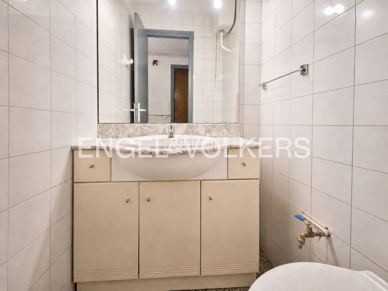 Foto b07f64cb-542e-4a46-a35c-b07660eff60b. Casa amb calefacció aparcament a Centre Pineda de Mar