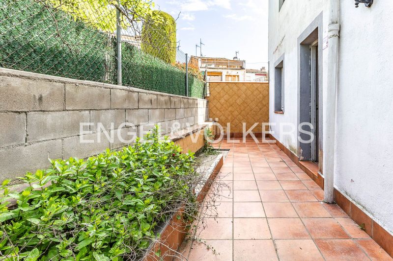 Foto 1c2a2717-3fd1-4939-bf63-55a6f4728ef6. Casa amb calefacció aparcament a Sallent