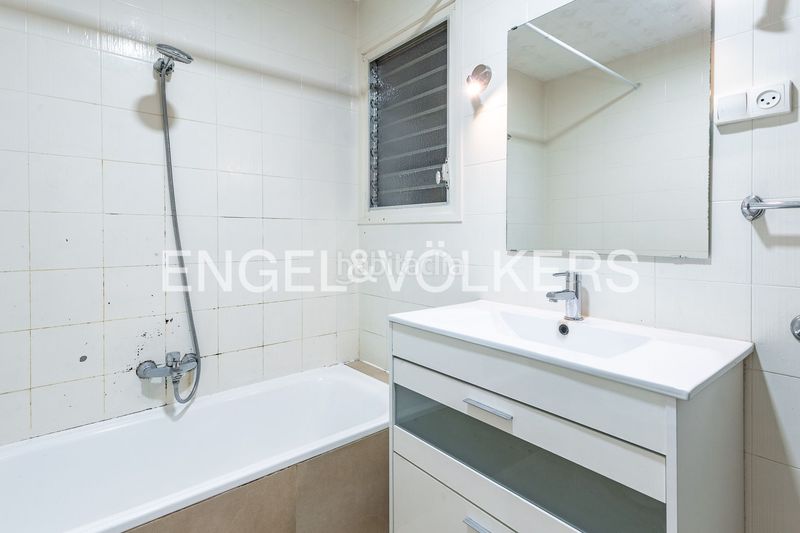 Foto f0629398-9770-4285-9ca2-774774d9d29d. Casa amb calefacció aparcament a Sallent