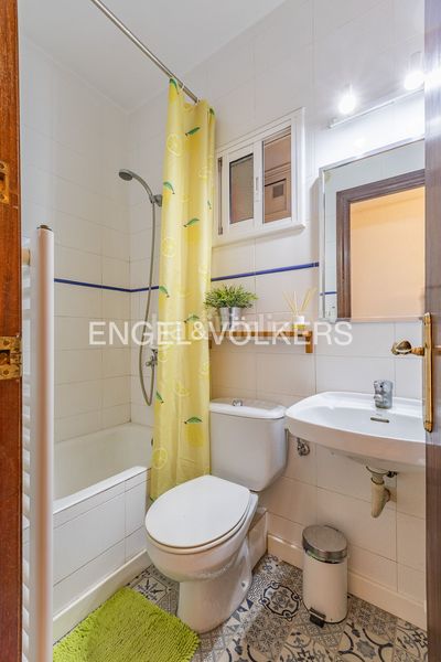 Foto 4eeec5ba-5e01-4db1-8c83-c1dd858a6d4e. Pis amb calefacció a Sagrada Família Barcelona