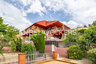 Haus in Pont de Vilomara i Rocafort (El). Excluiva casa con vistas a montserrat