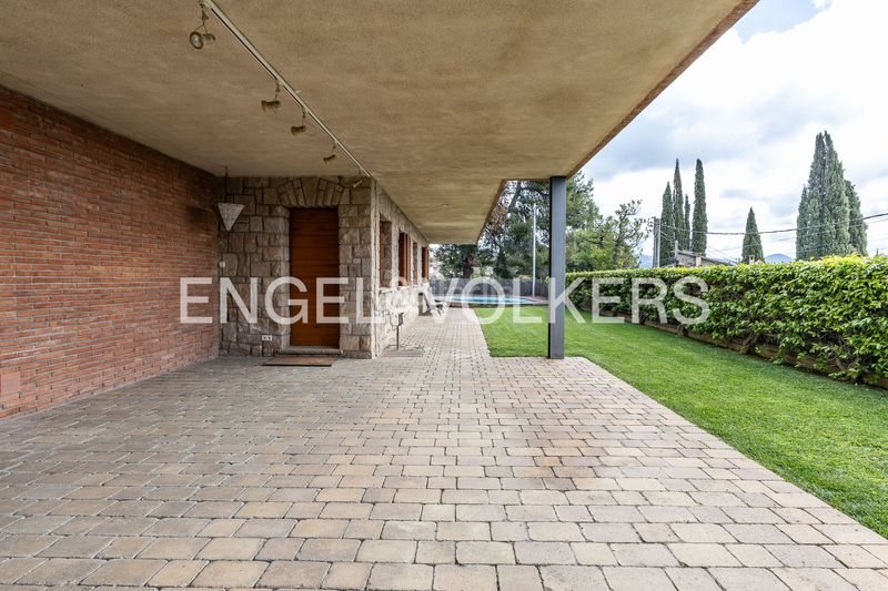 Foto 40f3a317-64fb-4259-ab3f-9184852cb1e5. Casa amb calefacció aparcament piscina a Sant Feliu de Codines