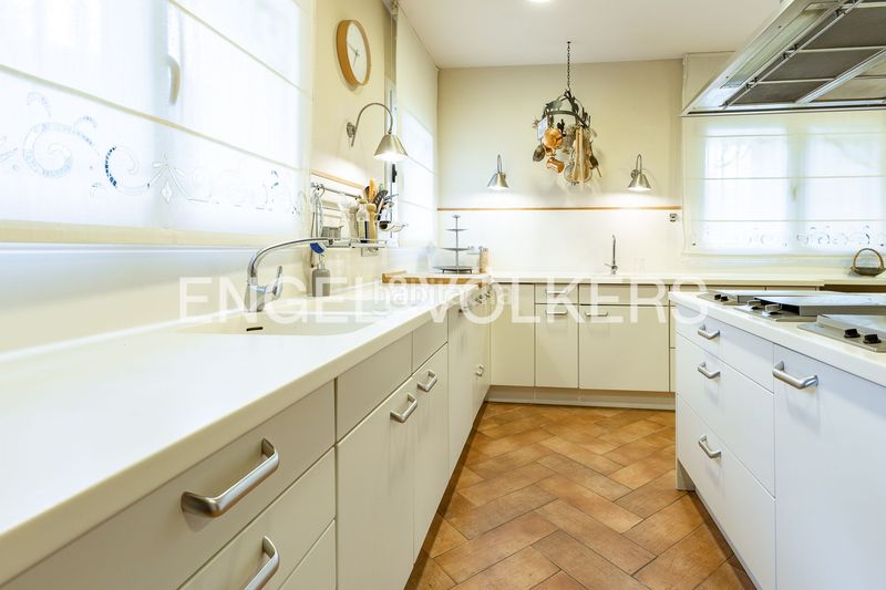 Foto a91219fe-77bd-48dd-a4b4-31c5ebe58995. Casa amb calefacció aparcament piscina a Sant Feliu de Codines
