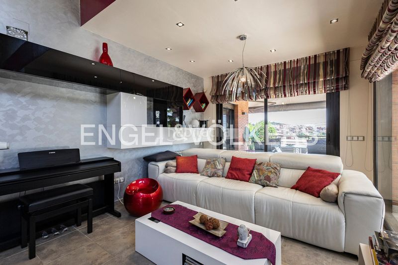 Foto 4f5adfb7-9914-4d25-a760-45fe31311492. Casa amb calefacció piscina a Masquefa