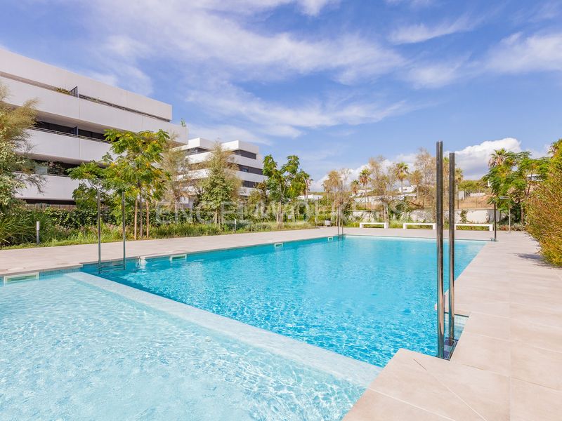 Foto 401b0906-1387-44f1-8564-f17d604fe570. Rent ground floor with heating parking pool in La Plana Sitges