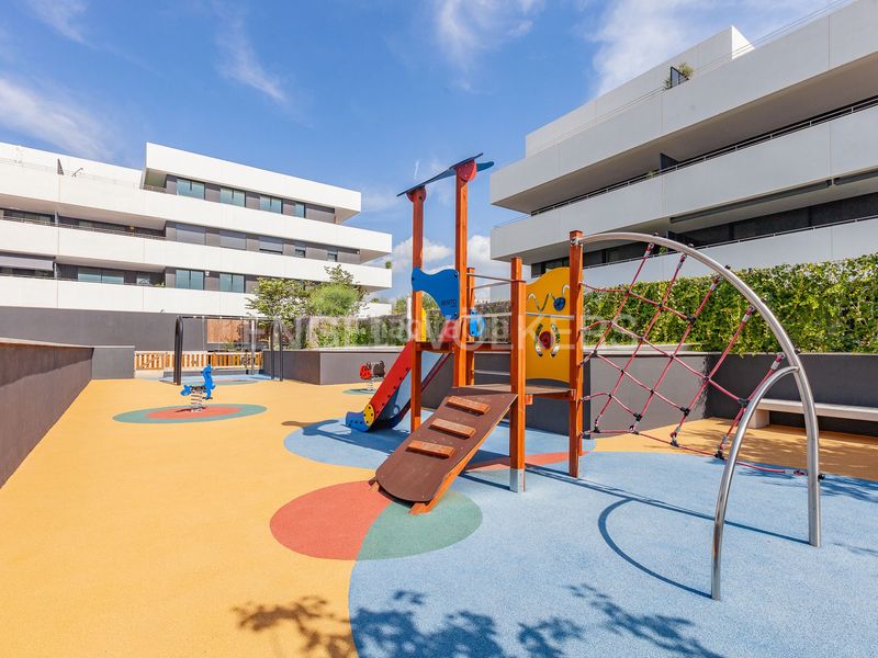 Foto 5ef58977-4845-450e-9bb4-8bd0023a1c60. Rent ground floor with heating parking pool in La Plana Sitges