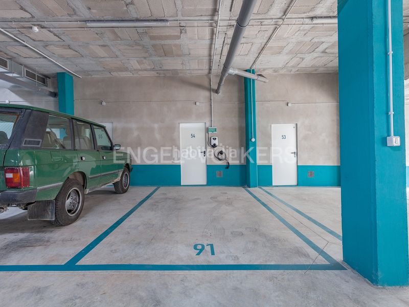 Foto 7a8f9b4f-ac54-4a2d-b1be-2575427eab15. Rent ground floor with heating parking pool in La Plana Sitges