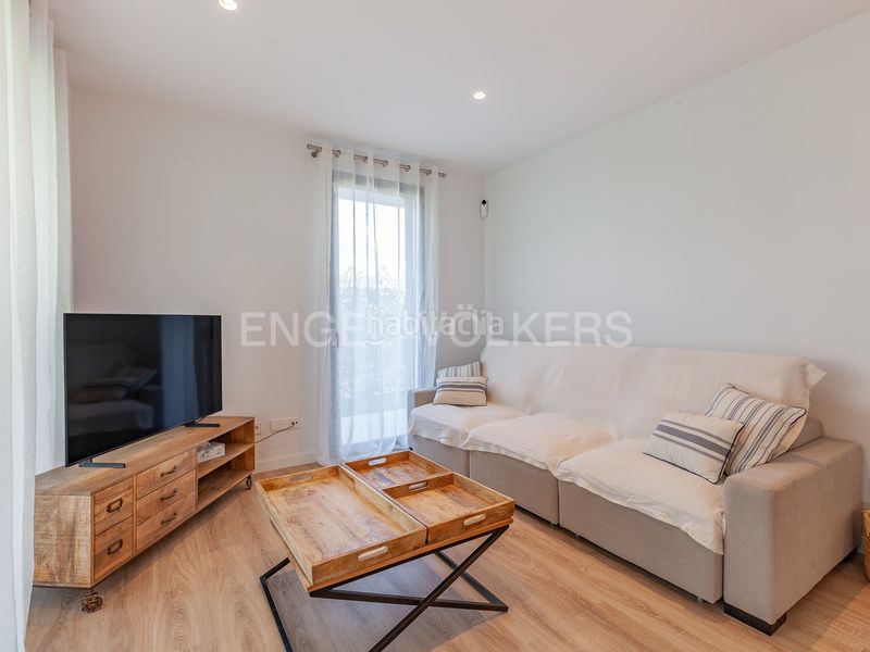 Foto 7ed2a314-273c-4b3a-9305-f0573206b9dc. Rent ground floor with heating parking pool in La Plana Sitges