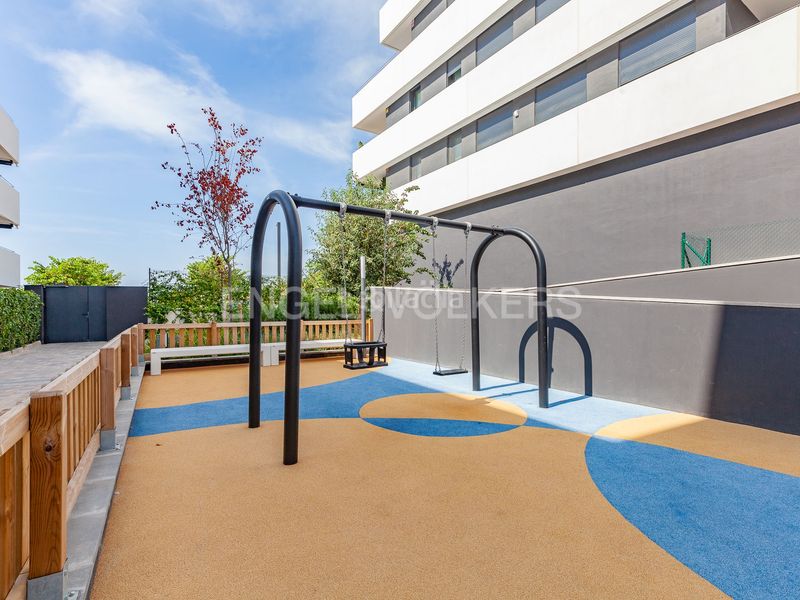 Foto 97c26327-4adc-4223-aaa4-73e209d5c609. Rent ground floor with heating parking pool in La Plana Sitges