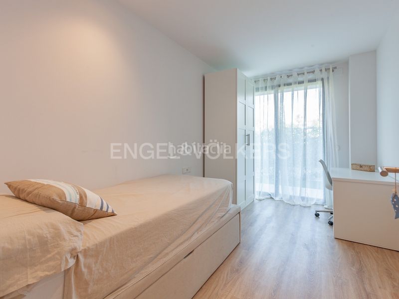 Foto e0a82625-1cd5-407c-b814-b2803679de9d. Rent ground floor with heating parking pool in La Plana Sitges