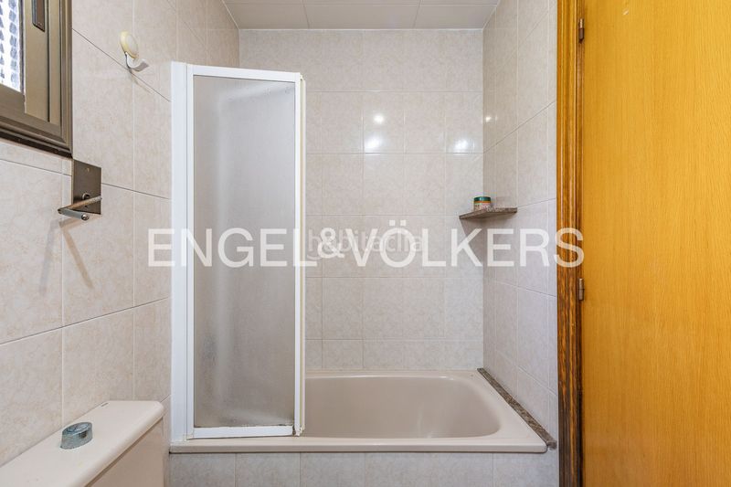 Foto a837c215-1c62-4ddf-9dda-a465c602dc2b. Casa amb calefacció aparcament piscina a Urbanitzacions Arenys de Mar