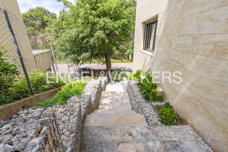 Foto aa63039e-c40f-49fd-863b-089bca7beb76. Casa amb calefacció aparcament piscina a Matadepera