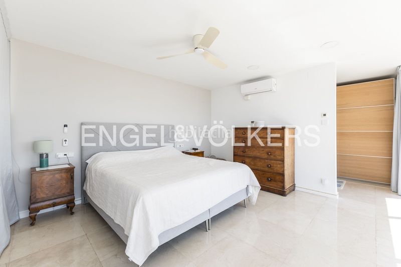 Foto d9b183c8-5255-4951-a888-6c4381d41099. Casa amb calefacció aparcament a Baixador Castelldefels