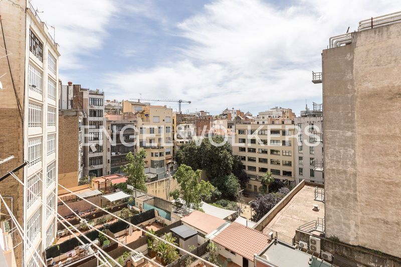 Foto a9ea8c38-83fc-4e10-91c4-b344040b8e9d. Pis amb calefacció a Dreta de l´Eixample Barcelona