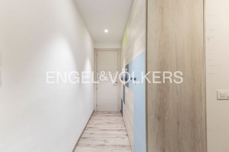 Foto f45d1e3b-c787-4c3c-b3da-4032e646f2e2. Pis amb calefacció a Dreta de l´Eixample Barcelona