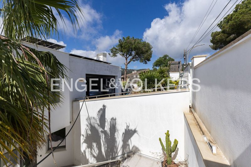 Foto ea69d398-8e5a-4bc9-b555-52f63c577382. Casa amb calefacció aparcament piscina a Vilassar de Dalt