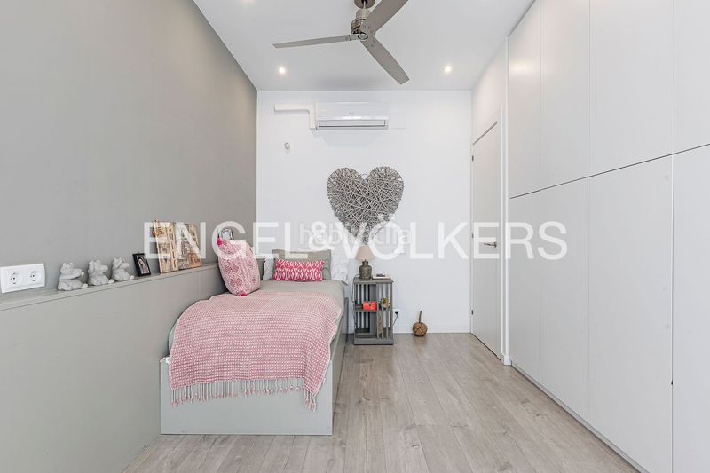 Foto 1f09e282-b700-40b2-9d80-535650295834. Casa amb calefacció aparcament a Putget - Farró Barcelona
