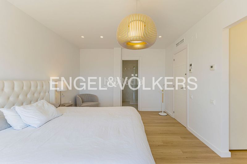 Foto 117193b8-f289-4d3e-99da-0dbe75132b55. Casa amb calefacció aparcament piscina a Levantina - Montgavina - Quintmar Sitges