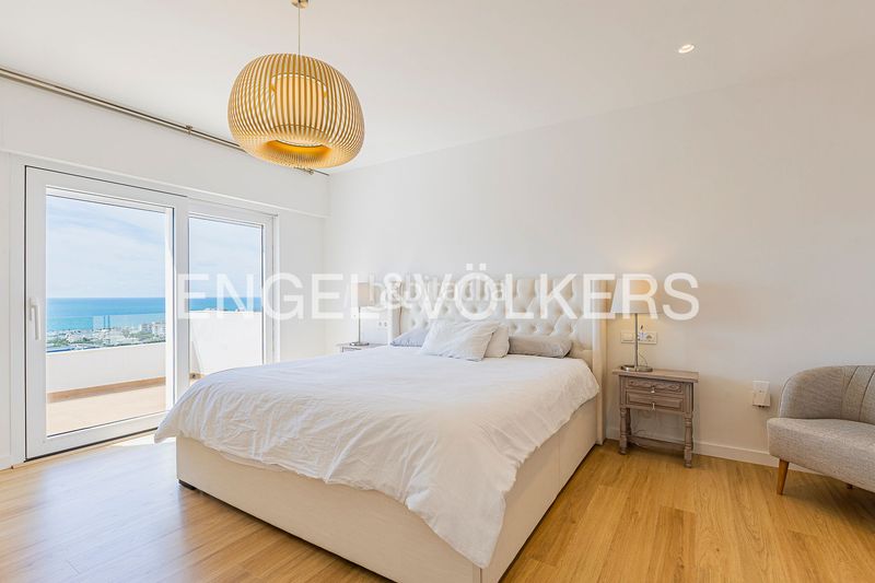 Foto 674fd27f-73ba-4337-9d21-140e604a7a0f. Casa amb calefacció aparcament piscina a Levantina - Montgavina - Quintmar Sitges