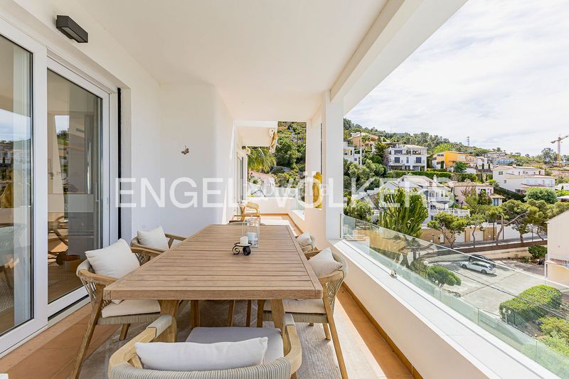 Foto bd2c0990-ce7a-419c-a9ed-63e0ec3167da. Casa amb calefacció aparcament piscina a Levantina - Montgavina - Quintmar Sitges