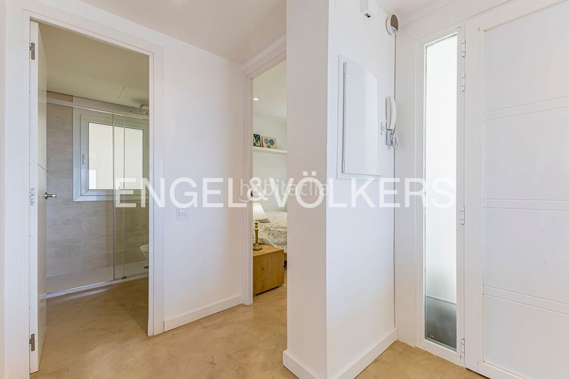 Foto bf30a6ea-9569-49c4-bd21-e329f8bac911. Casa amb calefacció aparcament piscina a Levantina - Montgavina - Quintmar Sitges
