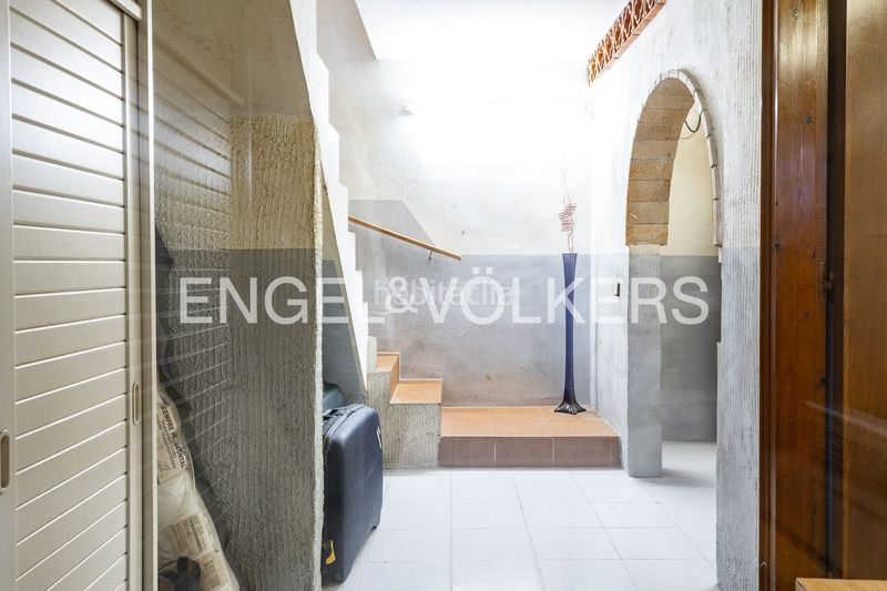 Foto 2f58a0f9-9d9b-4095-9f89-3c687a839e0c. Casa amb calefacció aparcament piscina a Vilassar de Dalt
