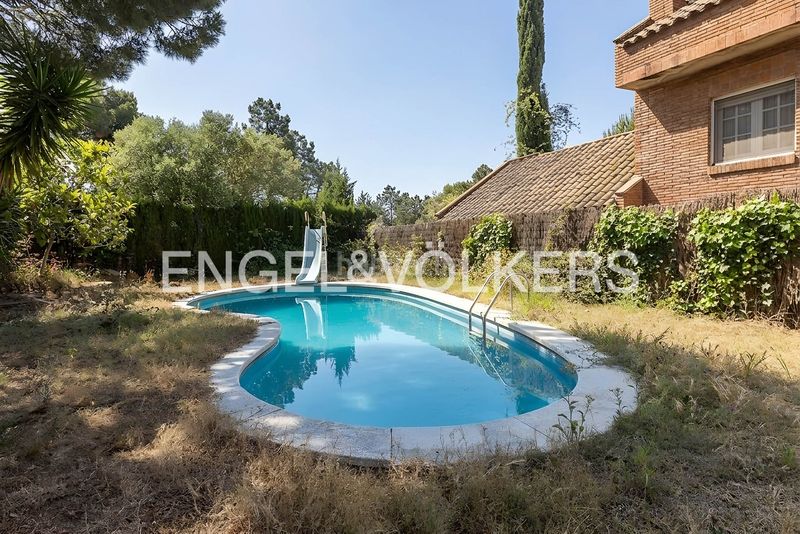 Foto b5143292-808a-4695-a6f3-4ef50ee79680. Casa amb calefacció aparcament piscina a Vilassar de Dalt