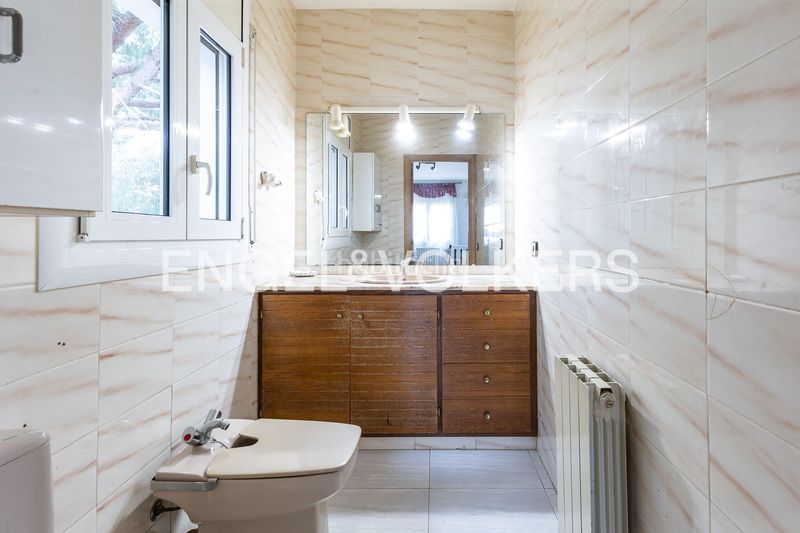 Foto bcf82db4-5546-458d-8c97-7982bb982124. Casa amb calefacció aparcament piscina a Vilassar de Dalt