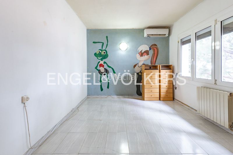 Foto fe38479c-99ec-4f9c-9693-b71070e465ba. Casa amb calefacció aparcament piscina a Vilassar de Dalt