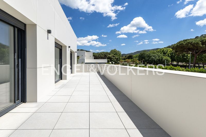 Foto d2a020ec-ae77-4555-ad38-ffb2656b0919. Casa amb calefacció aparcament piscina a Vallromanes