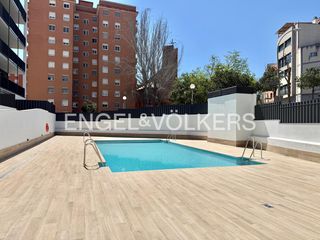 Affitto Appartamento in Lloreda. Obra nueva con piscina y parking