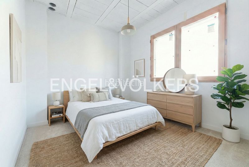 Foto 0191db89-6060-4c33-8b2d-dec82a5e2499. Casa amb calefacció a El Clot Barcelona