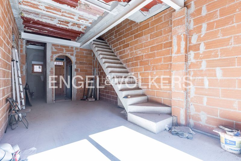 Foto 0d2a7613-e91b-40b1-9661-8f7e2eca0c70. Casa amb calefacció a El Clot Barcelona